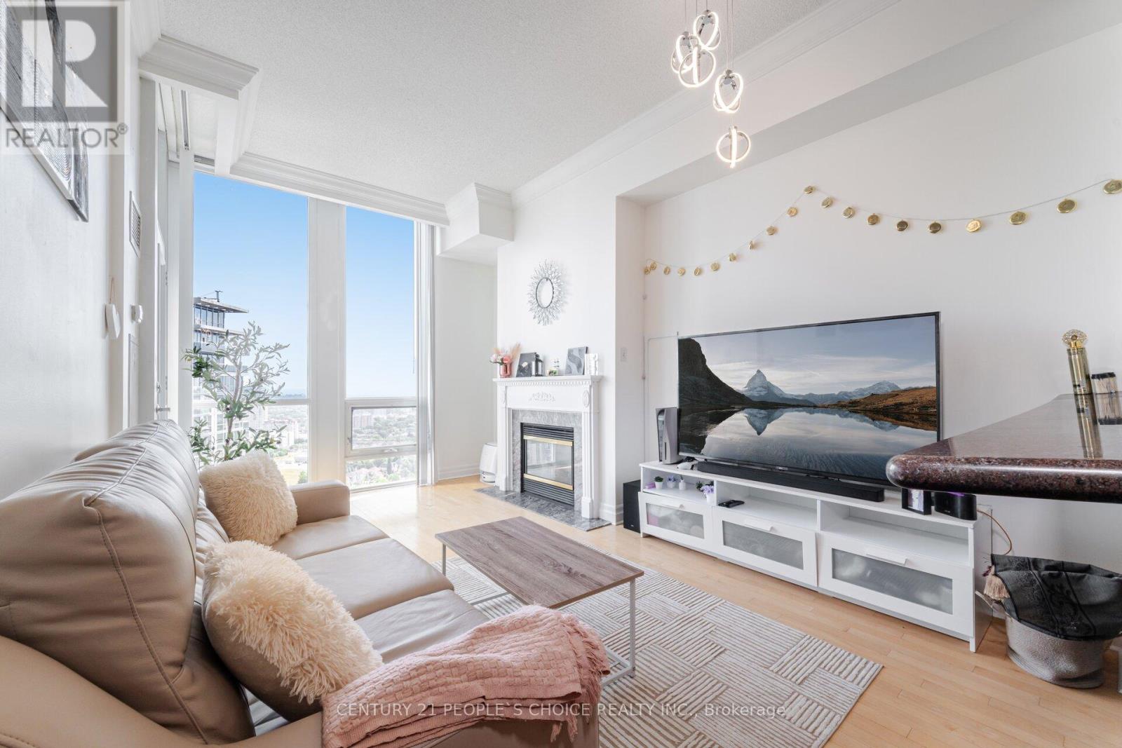 3304 - 3939 Duke Of York Boulevard, Mississauga (City Centre), Ontario  L5B 4N2 - Photo 16 - W12631140