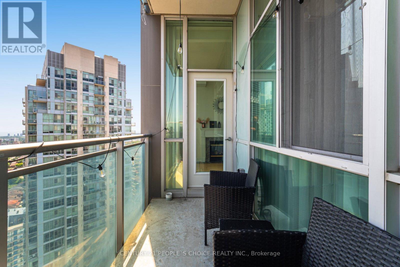 3304 - 3939 Duke Of York Boulevard, Mississauga (City Centre), Ontario  L5B 4N2 - Photo 31 - W12631140