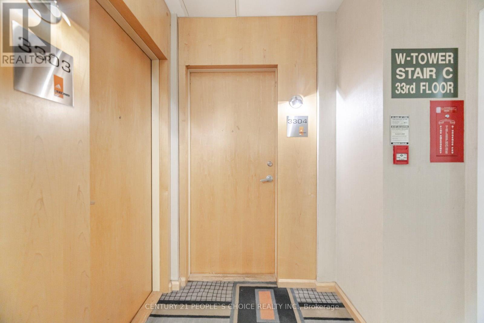 3304 - 3939 Duke Of York Boulevard, Mississauga (City Centre), Ontario  L5B 4N2 - Photo 6 - W12631140