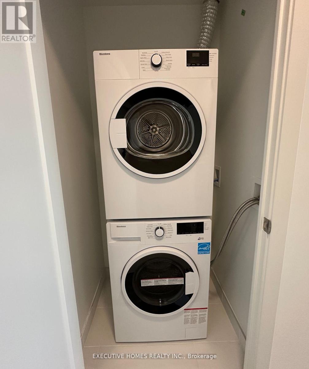 2510 - 5105 HURONTARIO STREET, Mississauga, Ontario