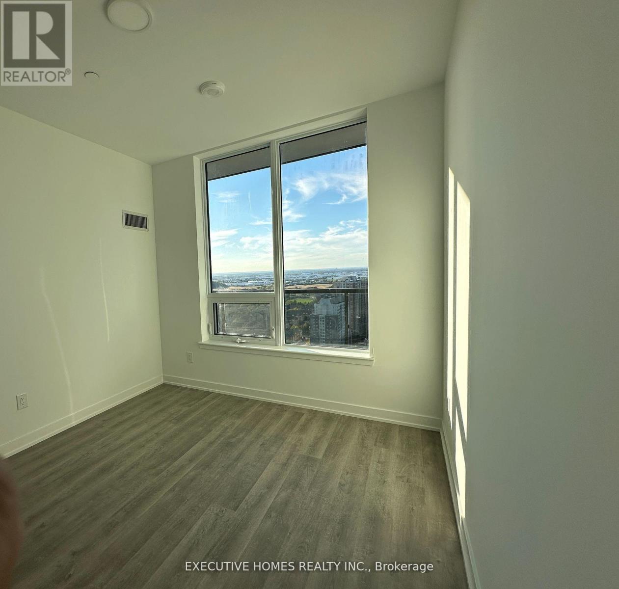 2510 - 5105 Hurontario Street, Mississauga, Ontario  L4Z 0C9 - Photo 10 - W12631146