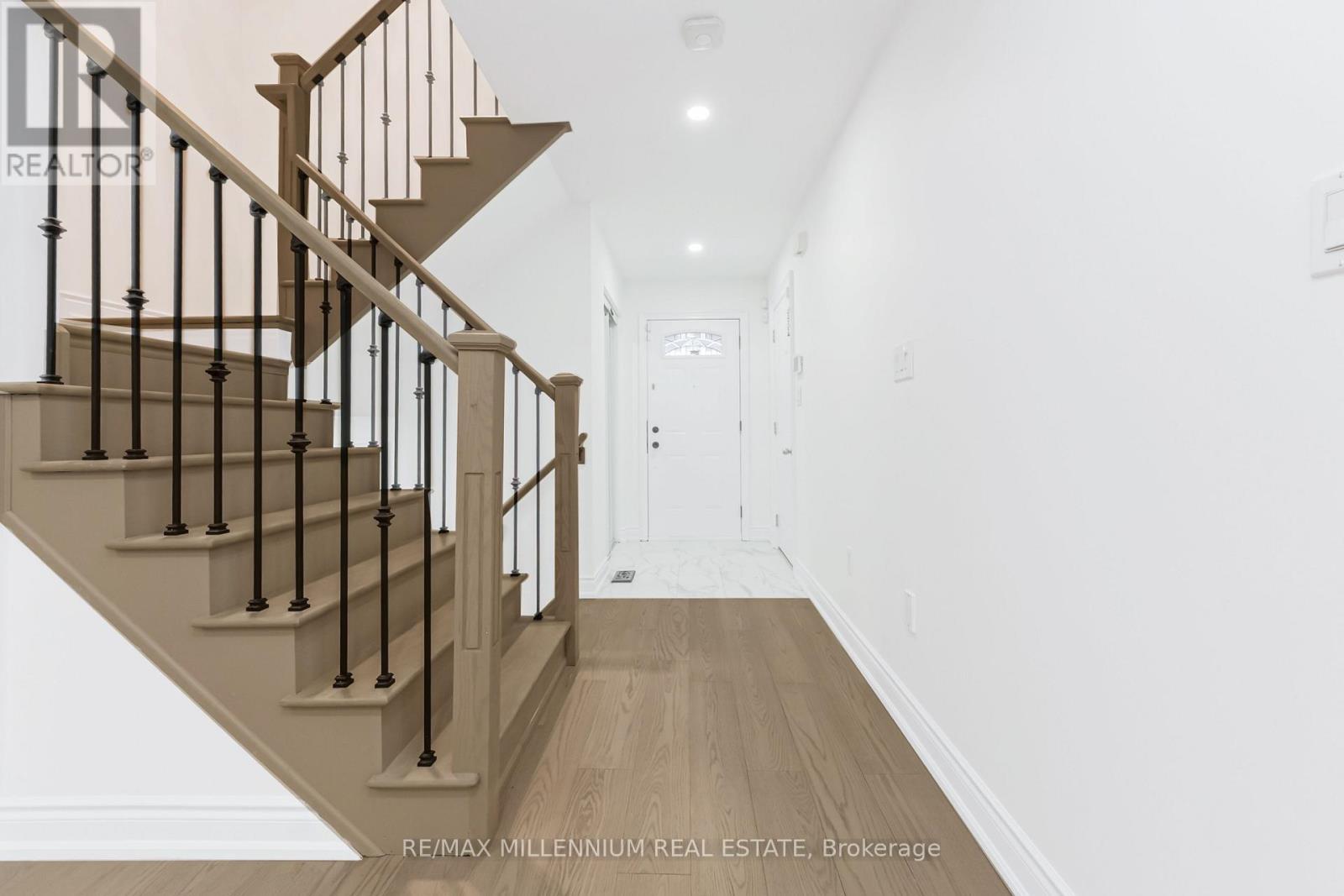 5 Haverty Trail, Brampton (Northwest Brampton), Ontario  L7A 0S7 - Photo 6 - W12631166