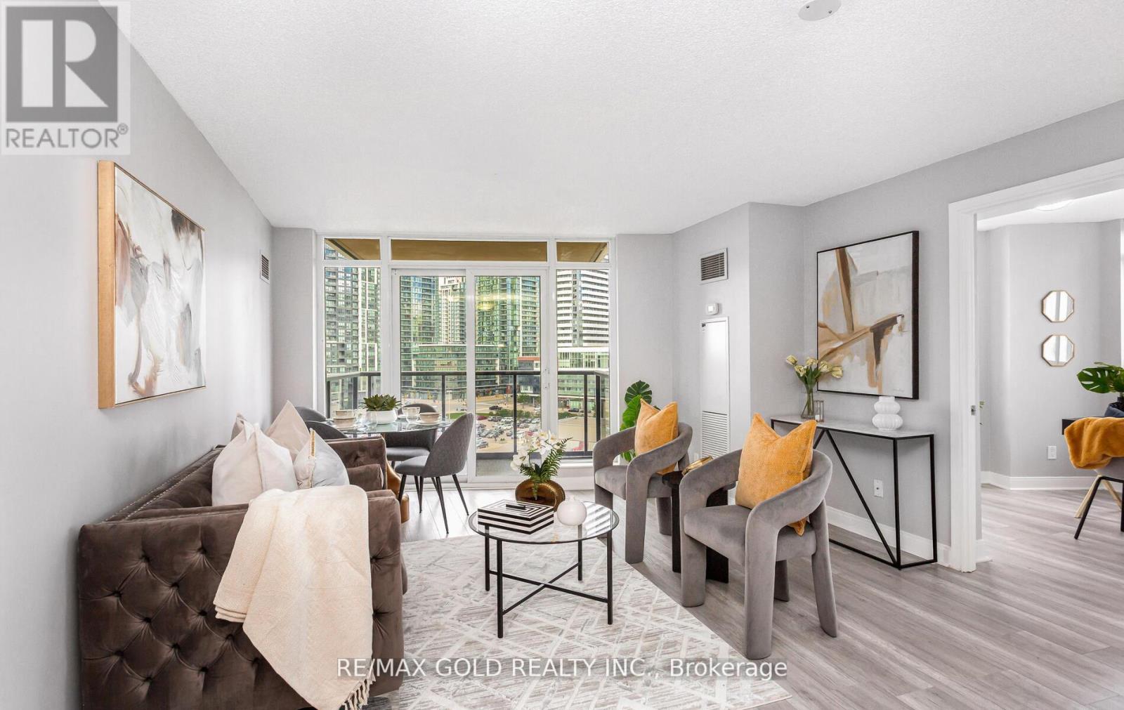 804 - 330 Burnhamthorpe Road W, Mississauga, Ontario  L5R 1B8 - Photo 12 - W12631178