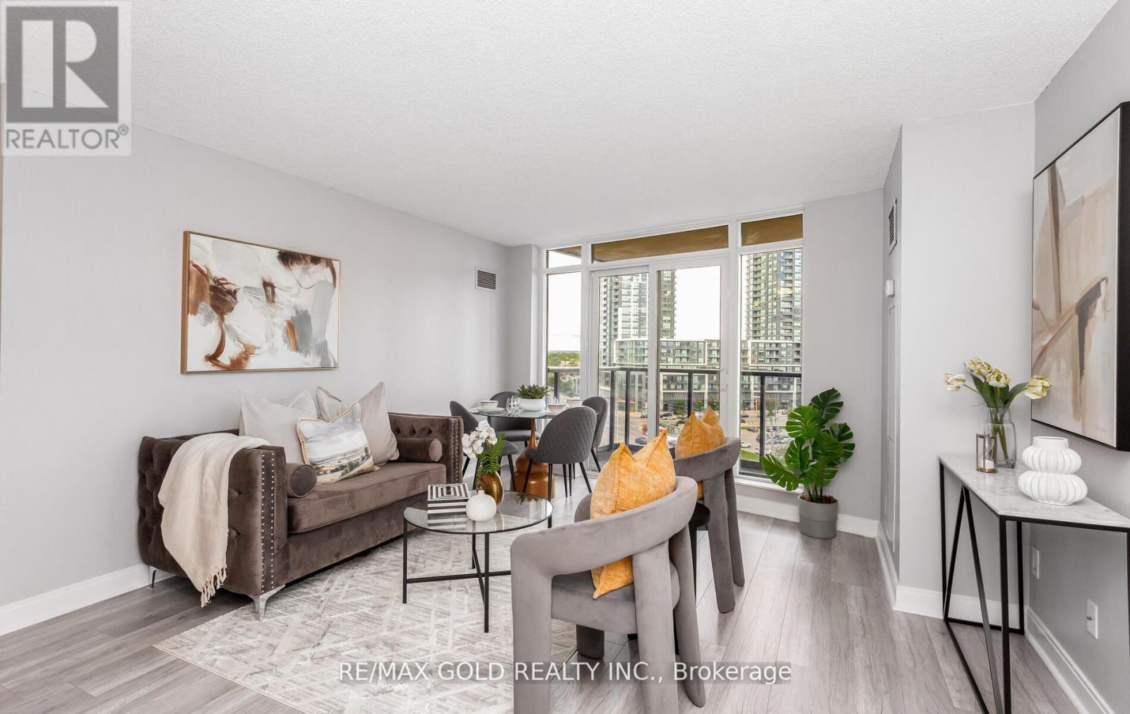 804 - 330 Burnhamthorpe Road W, Mississauga, Ontario  L5R 1B8 - Photo 14 - W12631178