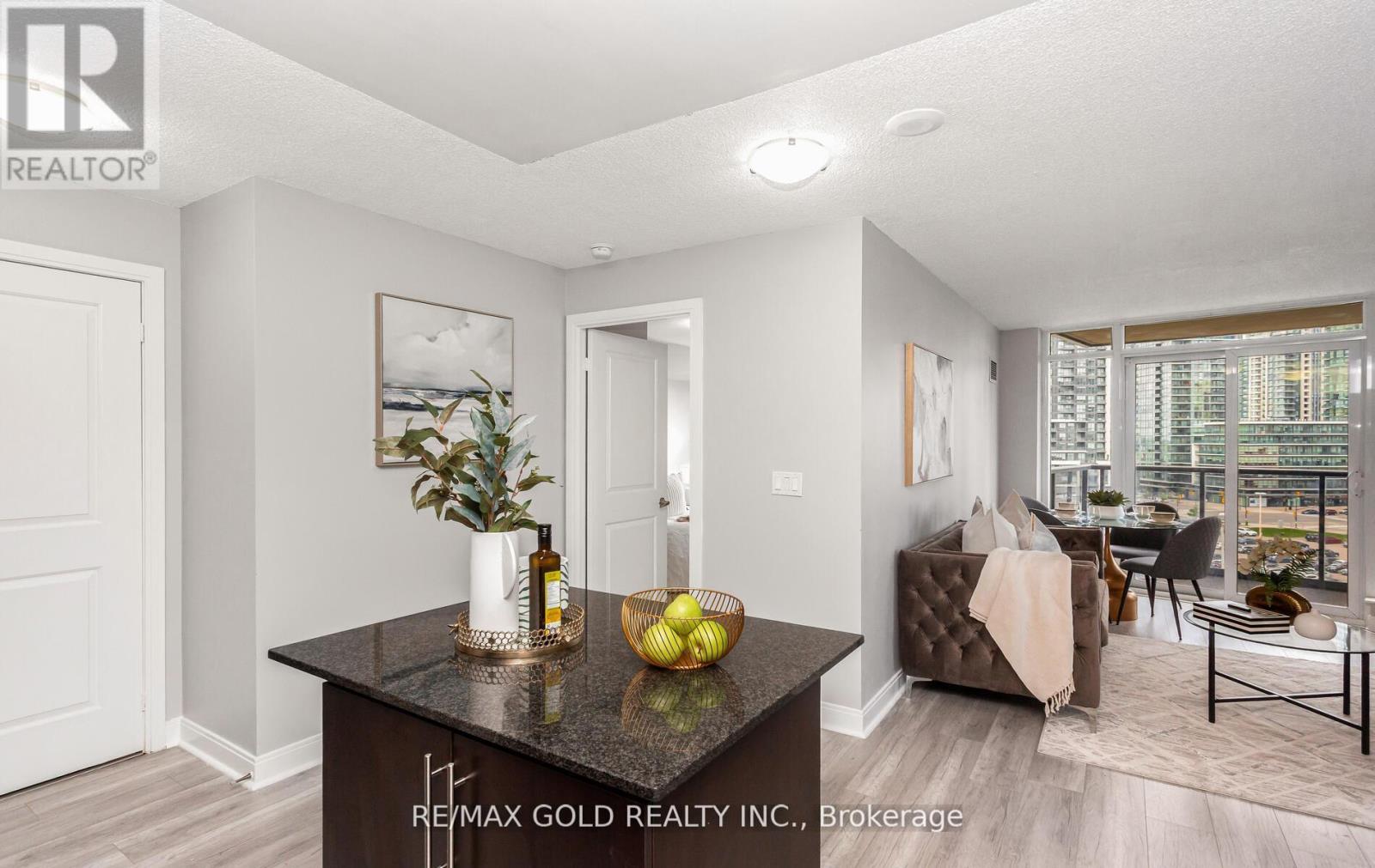 804 - 330 Burnhamthorpe Road W, Mississauga, Ontario  L5R 1B8 - Photo 23 - W12631178