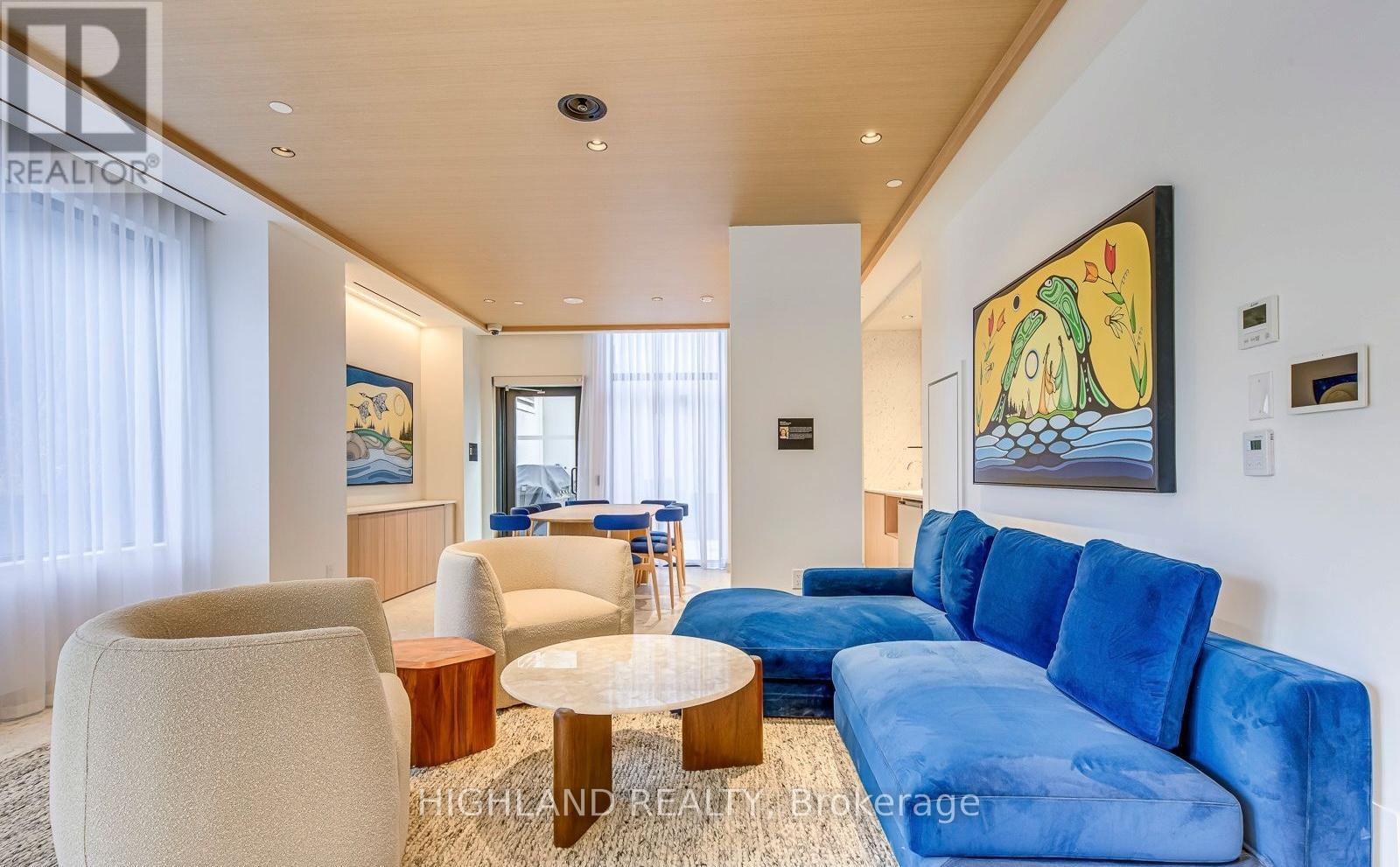 3806 - 395 Square One Drive, Mississauga, Ontario  L5B 0P6 - Photo 13 - W12631184