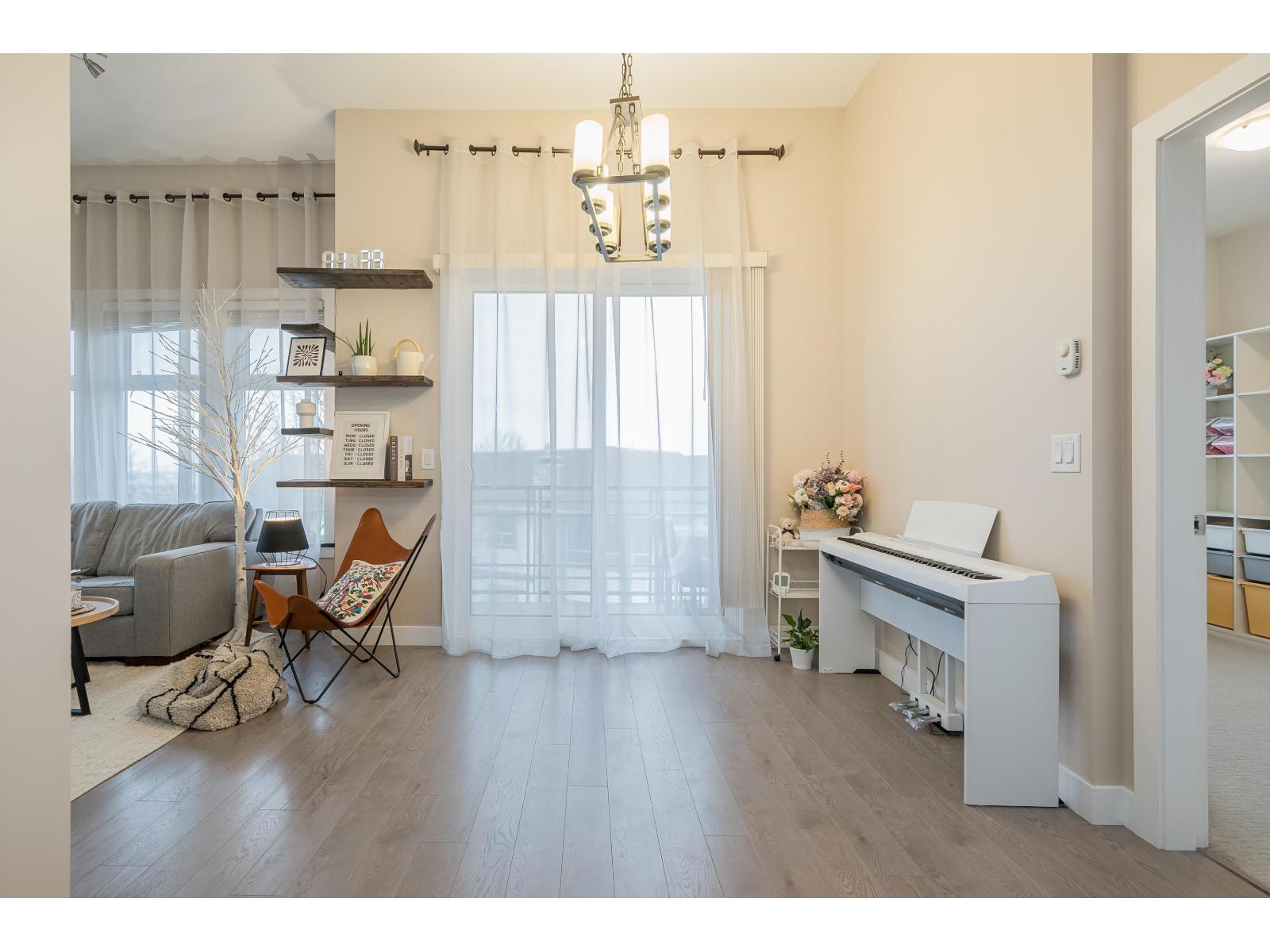 403 20068 Fraser Highway, Langley, British Columbia  V3A 0H2 - Photo 11 - R3057877