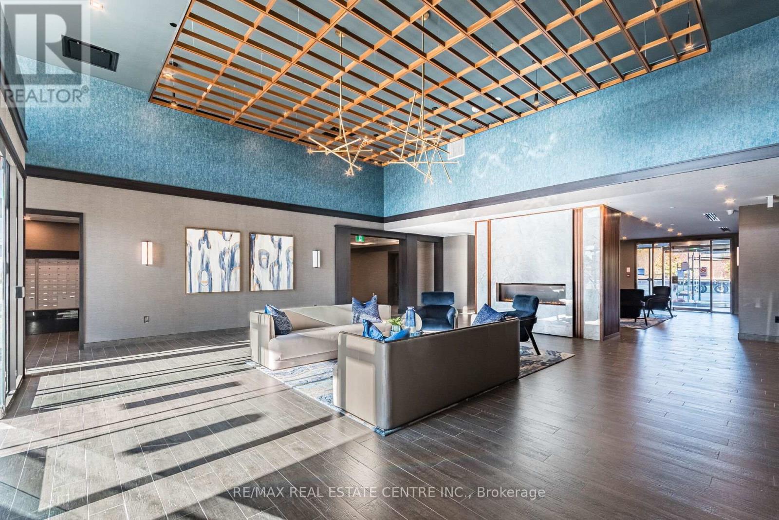 1107 - 460 Dundas Street E, Hamilton (Waterdown), Ontario  L8B 2A5 - Photo 4 - X12631040