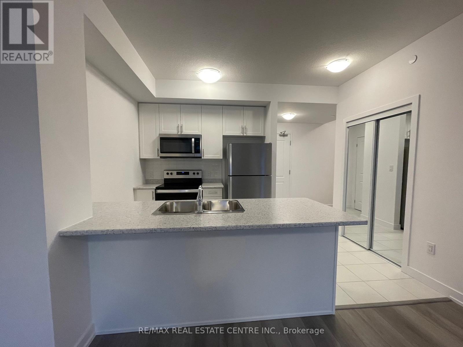 1107 - 460 Dundas Street E, Hamilton (Waterdown), Ontario  L8B 2A5 - Photo 8 - X12631040