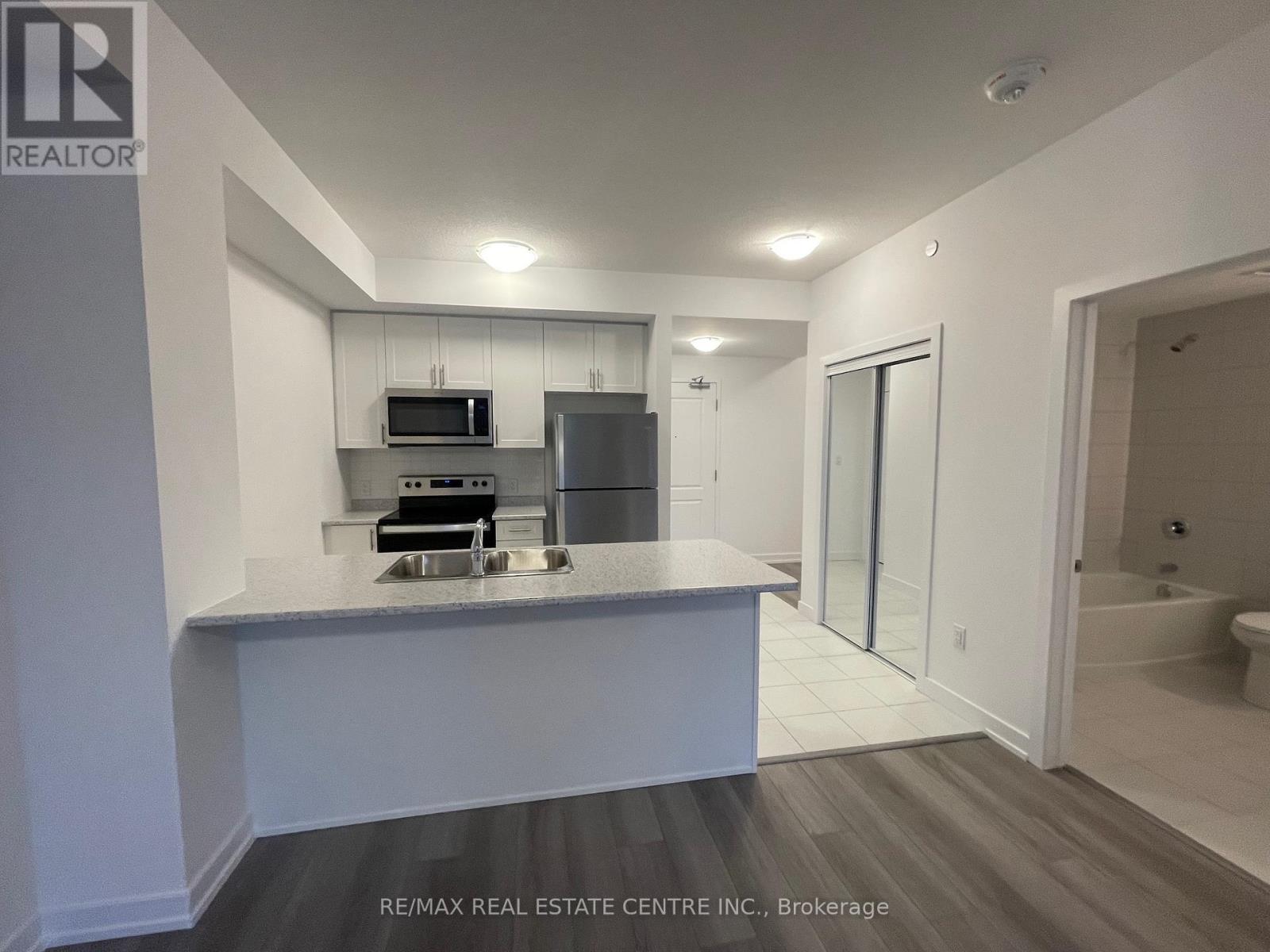 1107 - 460 Dundas Street E, Hamilton (Waterdown), Ontario  L8B 2A5 - Photo 9 - X12631040