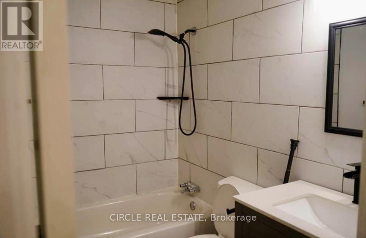 24 - 26 Inkerman Street, St. Thomas, Ontario  N5P 3E8 - Photo 7 - X12631062