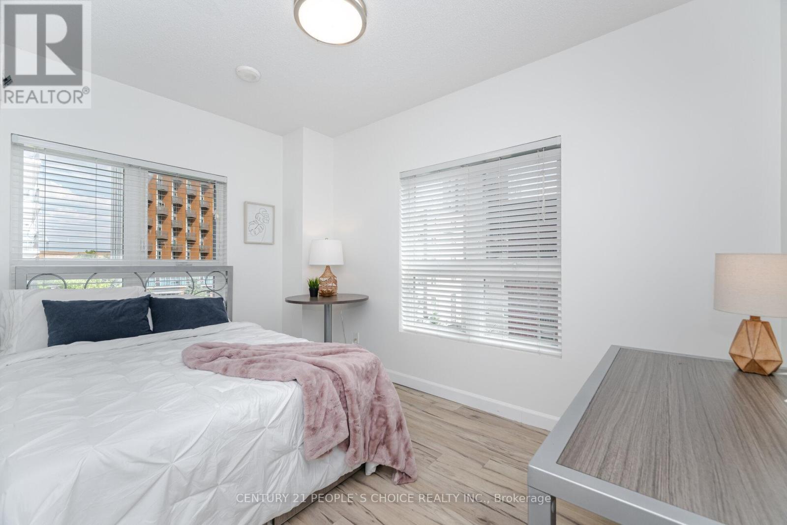 1316 - 258 A Sunview Street, Waterloo, Ontario  N2L 3V9 - Photo 17 - X12631090