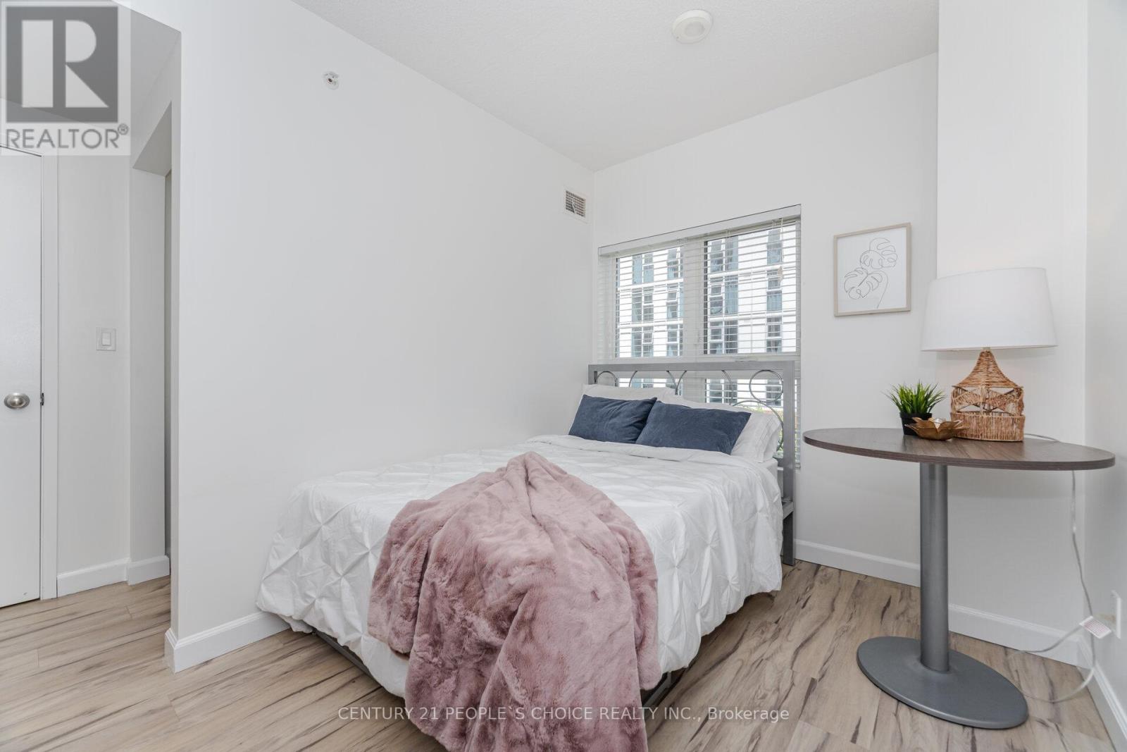 1316 - 258 A Sunview Street, Waterloo, Ontario  N2L 3V9 - Photo 18 - X12631090