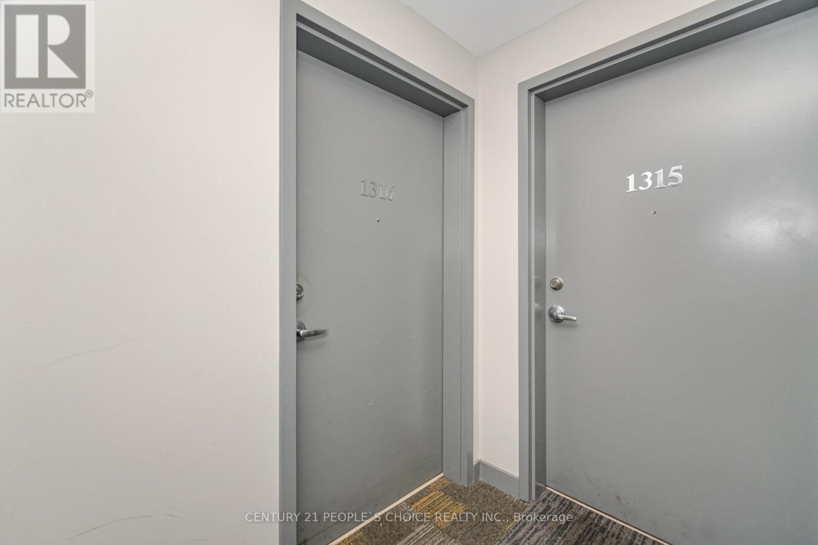 1316 - 258 A Sunview Street, Waterloo, Ontario  N2L 3V9 - Photo 5 - X12631090