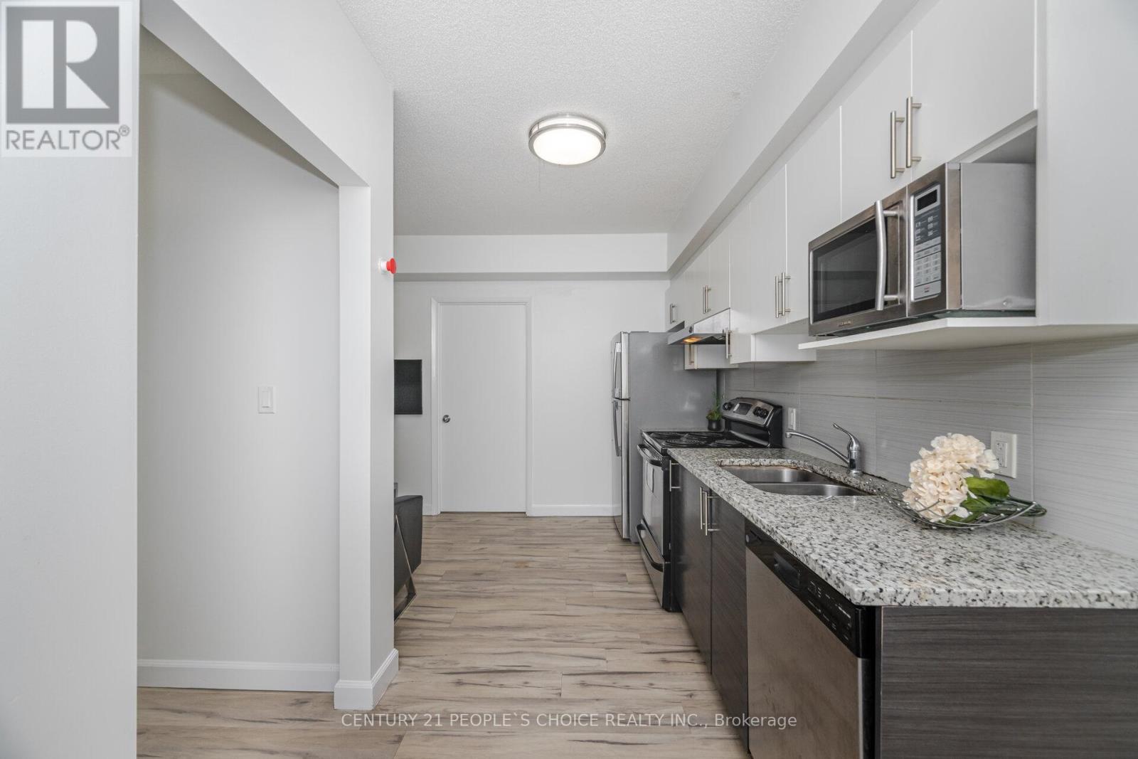 1316 - 258 A Sunview Street, Waterloo, Ontario  N2L 3V9 - Photo 9 - X12631090