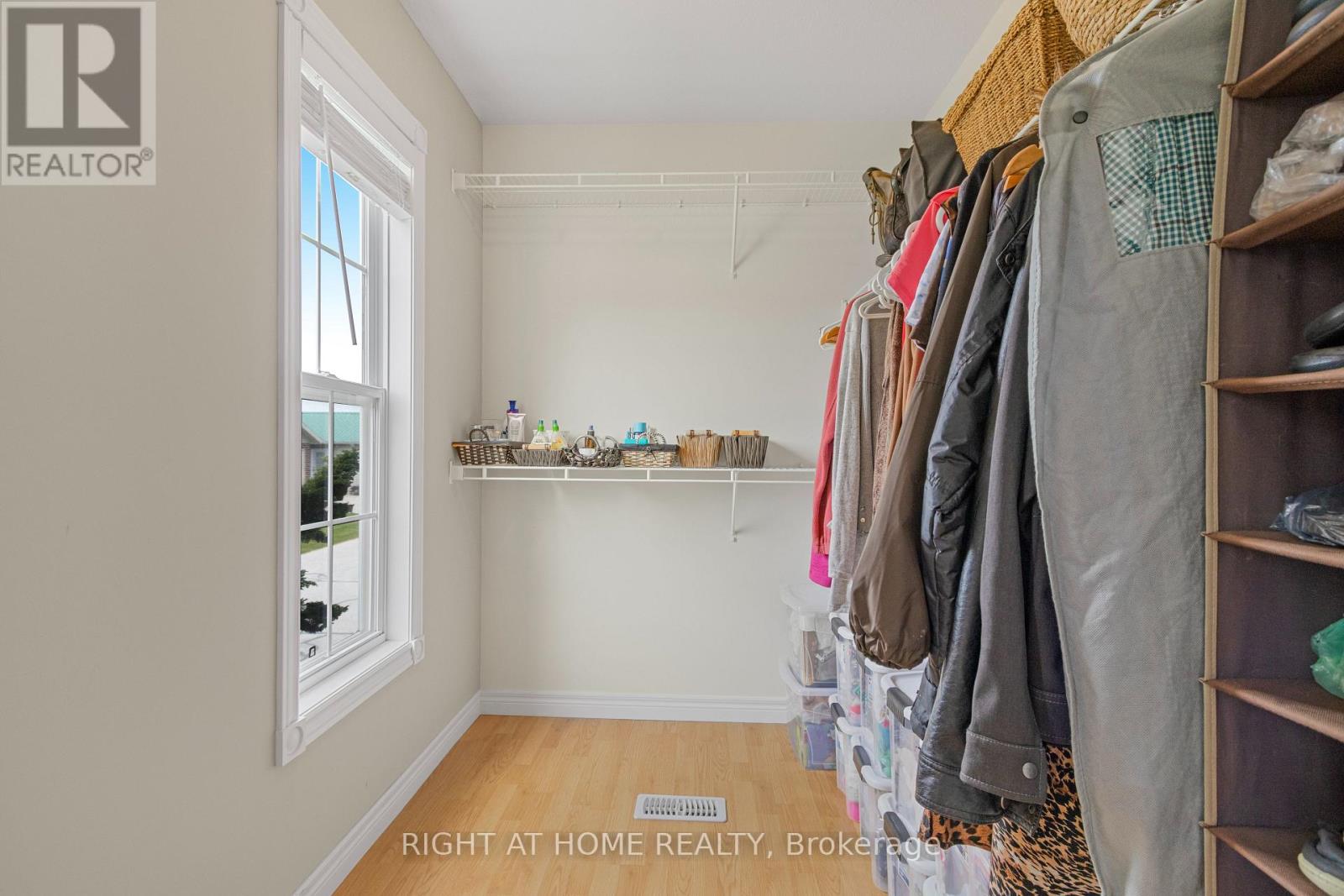 9 Discovery Court, Chatham-Kent (Ne), Ontario  N7L 0A3 - Photo 19 - X12631108