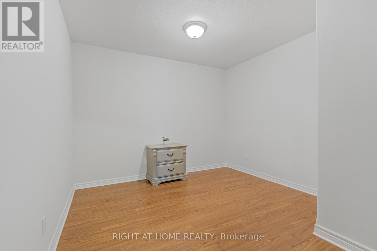 9 Discovery Court, Chatham-Kent (Ne), Ontario  N7L 0A3 - Photo 28 - X12631108