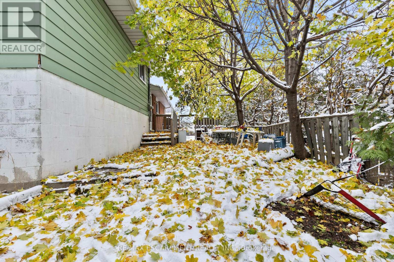 11 Torlake Street, Hamilton (Templemead), Ontario  L8W 1L4 - Photo 16 - X12631162