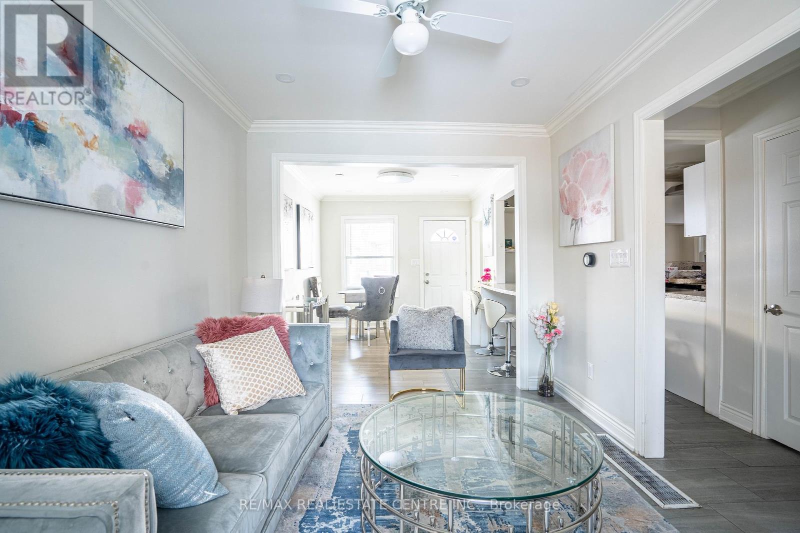 24 East 22nd Street, Hamilton, Ontario  L8V 2V3 - Photo 10 - X12631174