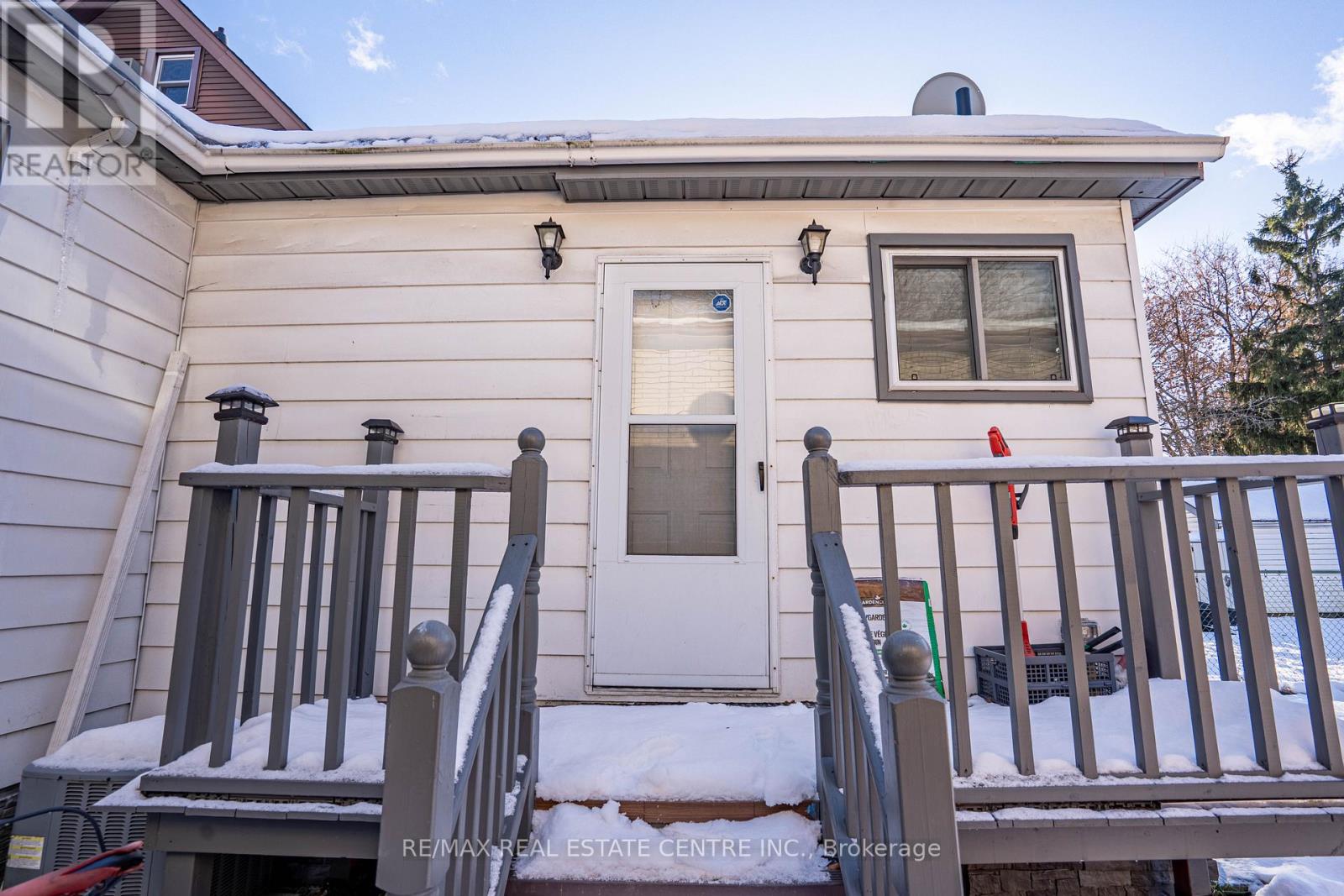 24 East 22nd Street, Hamilton, Ontario  L8V 2V3 - Photo 25 - X12631174