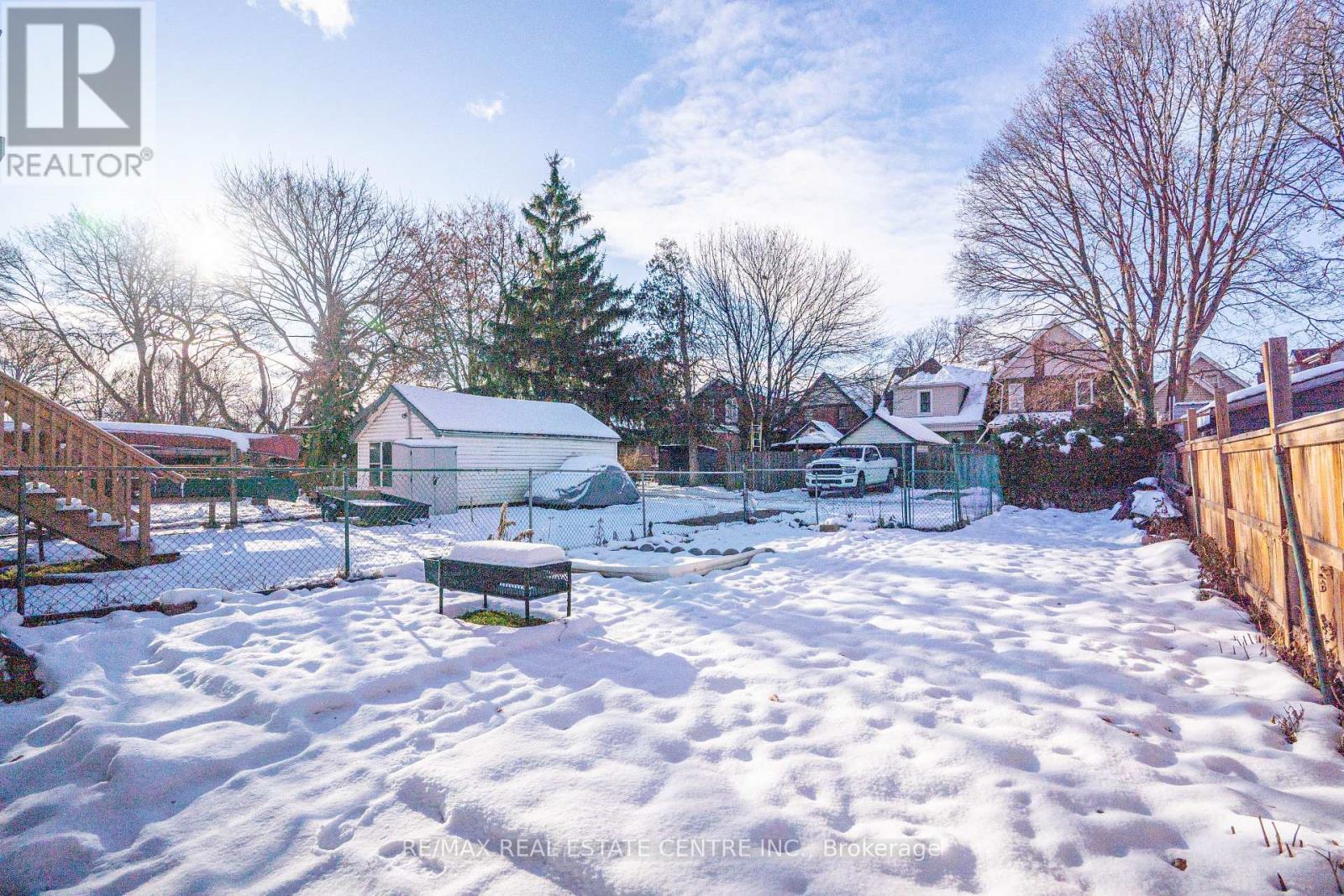 24 East 22nd Street, Hamilton, Ontario  L8V 2V3 - Photo 29 - X12631174