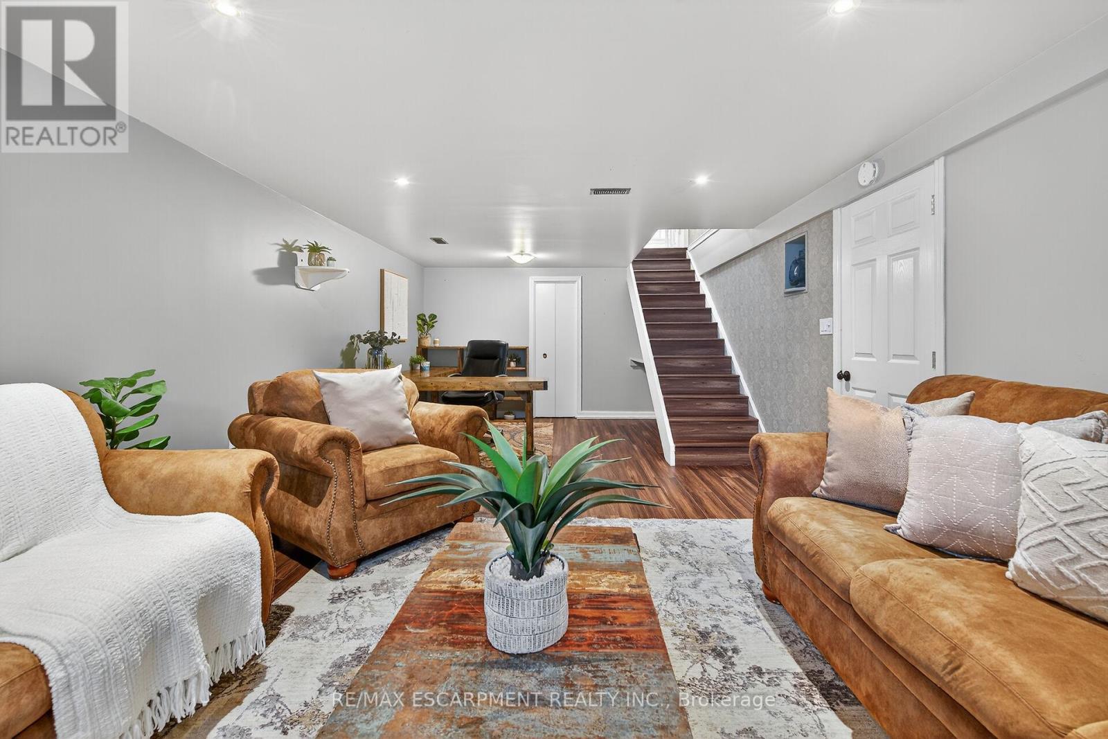 49 Erie Avenue N, Haldimand, Ontario  N0A 1G0 - Photo 27 - X12631182