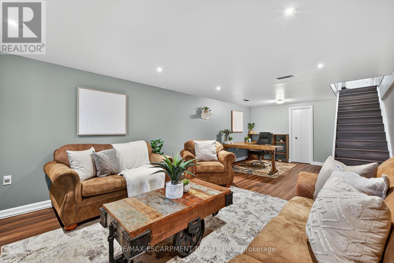 49 Erie Avenue N, Haldimand, Ontario  N0A 1G0 - Photo 30 - X12631182