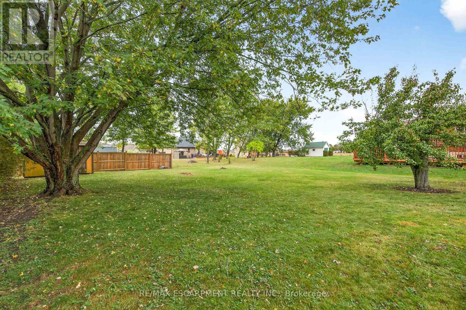 49 Erie Avenue N, Haldimand, Ontario  N0A 1G0 - Photo 37 - X12631182