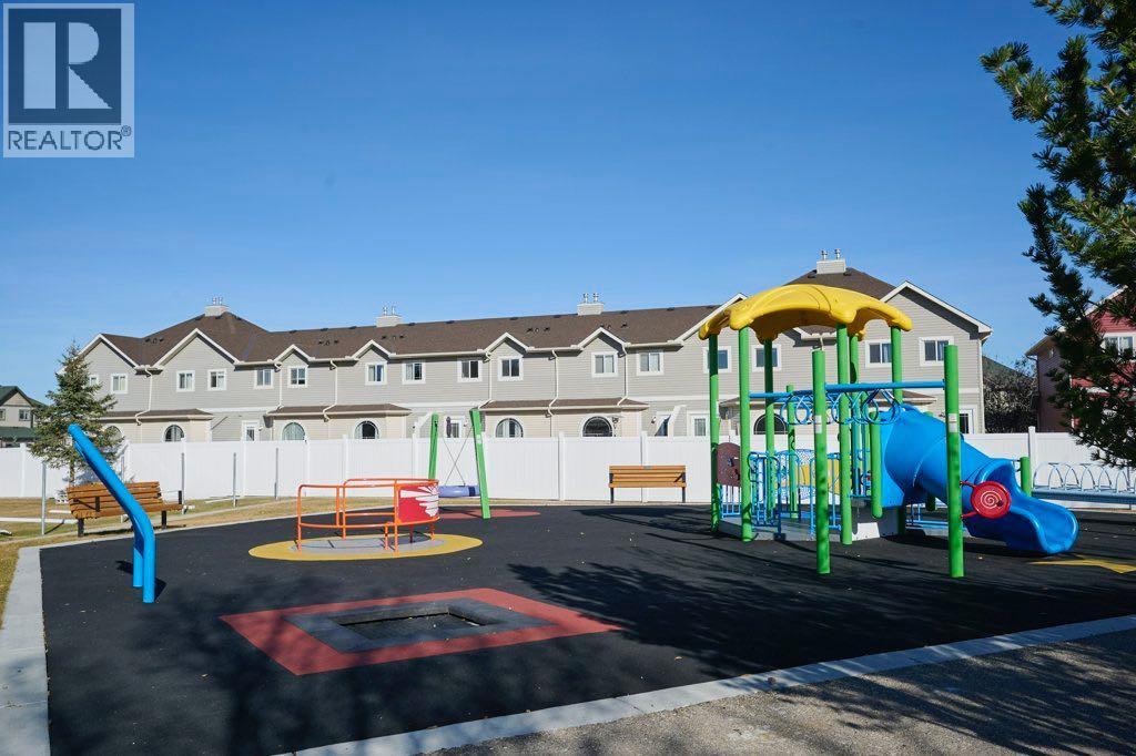 165 Bayside Point Sw, Airdrie, Alberta  T4B 2Z2 - Photo 29 - A2266703