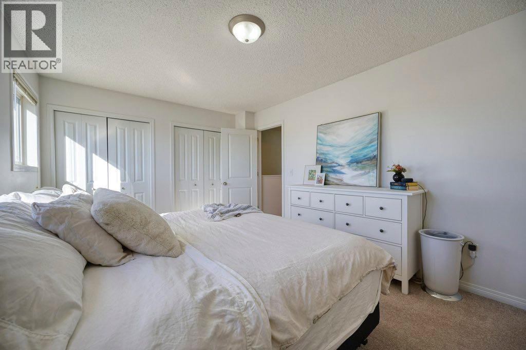 165 Bayside Point Sw, Airdrie, Alberta  T4B 2Z2 - Photo 14 - A2266703