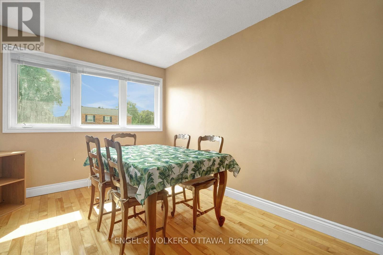 A - 621 Pleasant Park Road, Ottawa, Ontario  K1H 5N4 - Photo 9 - X12631222