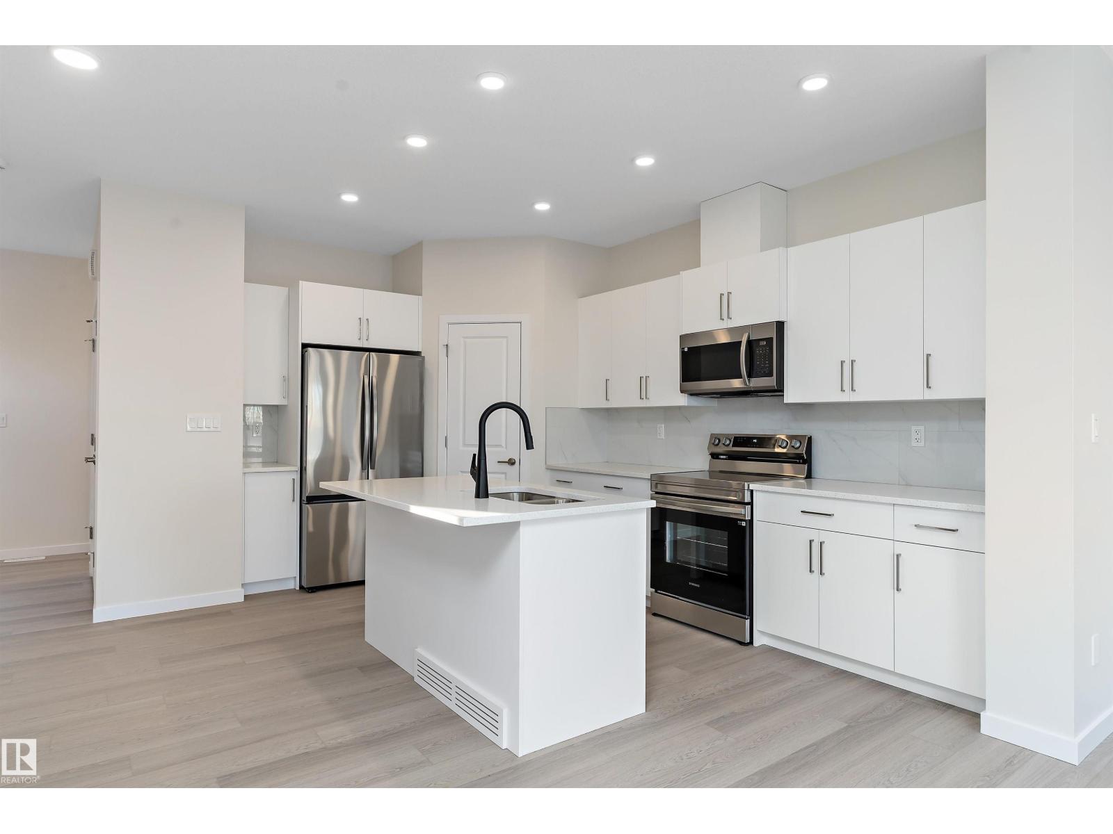 823 Rowan Cl Sw, Edmonton, Alberta  T6X 1A2 - Photo 13 - E4466699