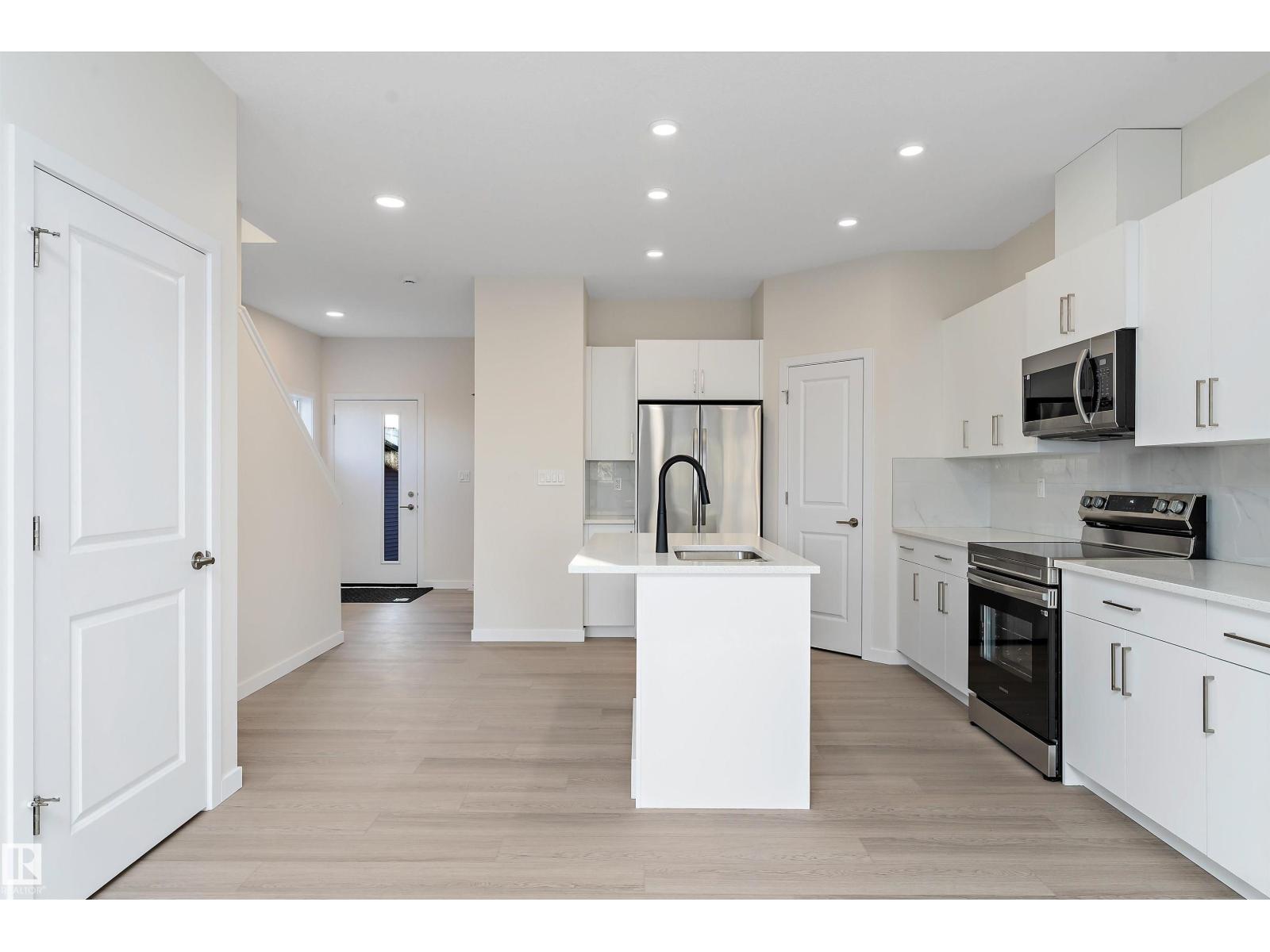 823 Rowan Cl Sw, Edmonton, Alberta  T6X 1A2 - Photo 14 - E4466699