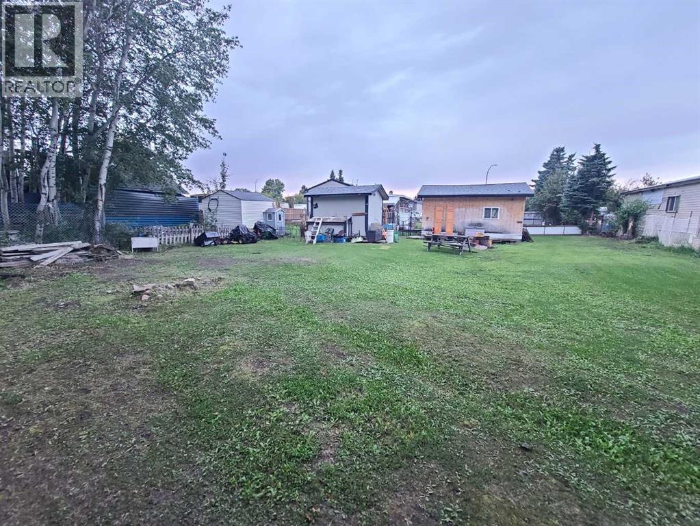 5533 And 5531 51 Street, Berwyn, Alberta T0H 0E0 - Photo 25 - A2230026