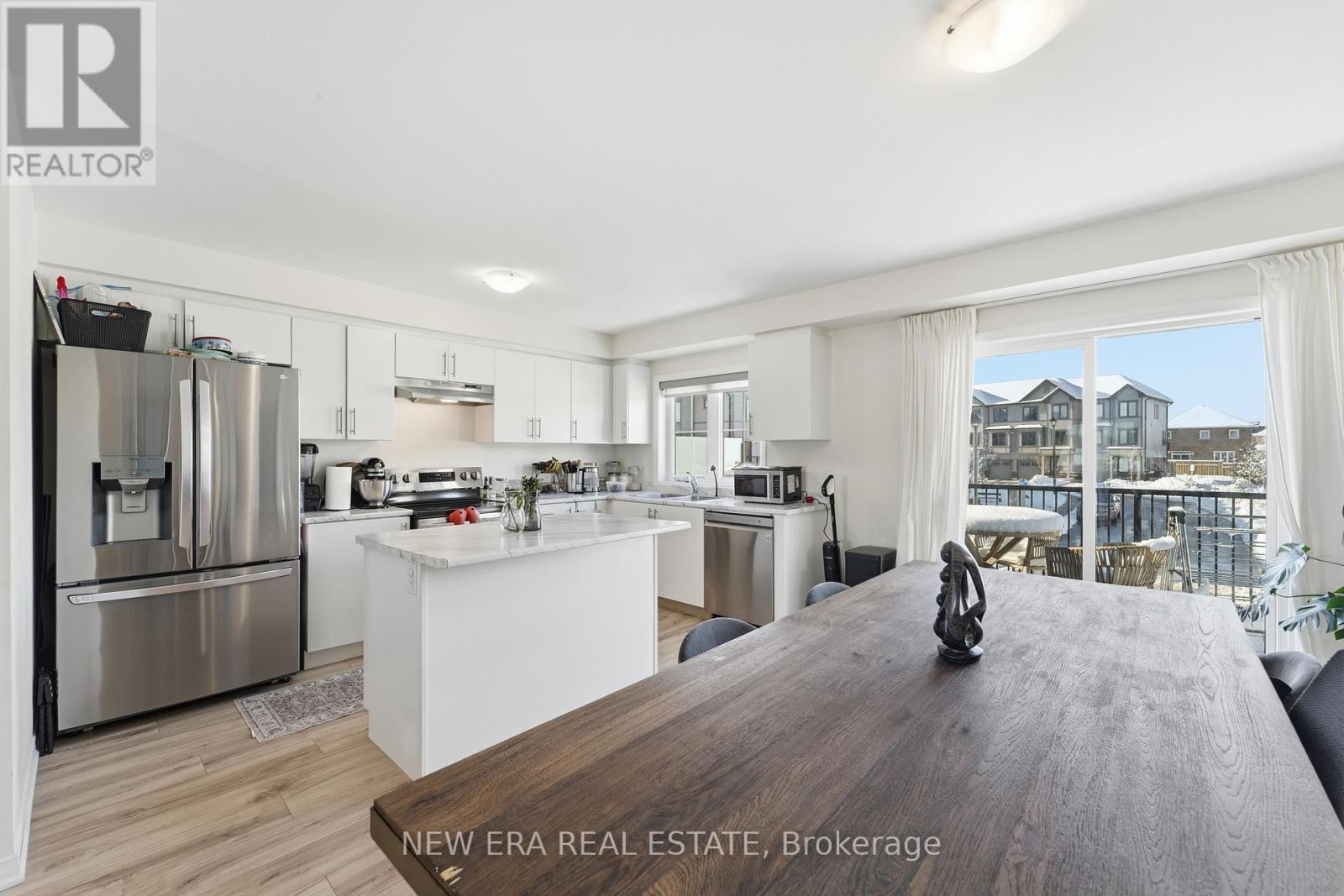 44 Jerome Way, Clarington, Ontario L1C 7G9 - Photo 9 - E12631234