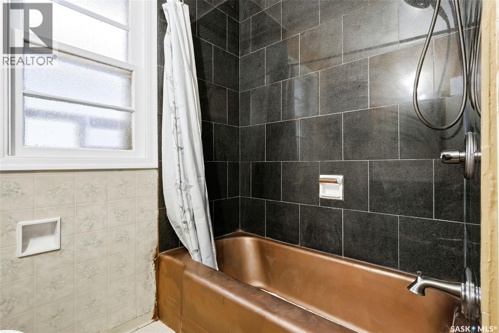 940 Elphinstone Street, Regina, Saskatchewan  S4T 3L6 - Photo 12 - SK025597