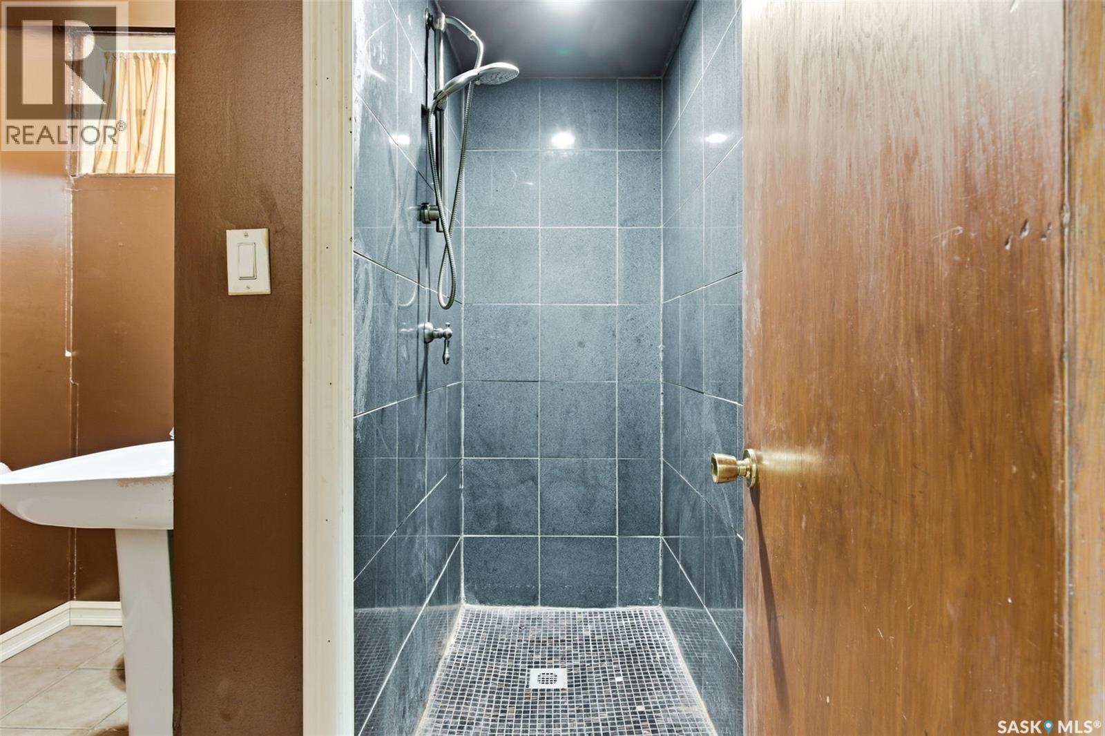 940 Elphinstone Street, Regina, Saskatchewan  S4T 3L6 - Photo 24 - SK025597