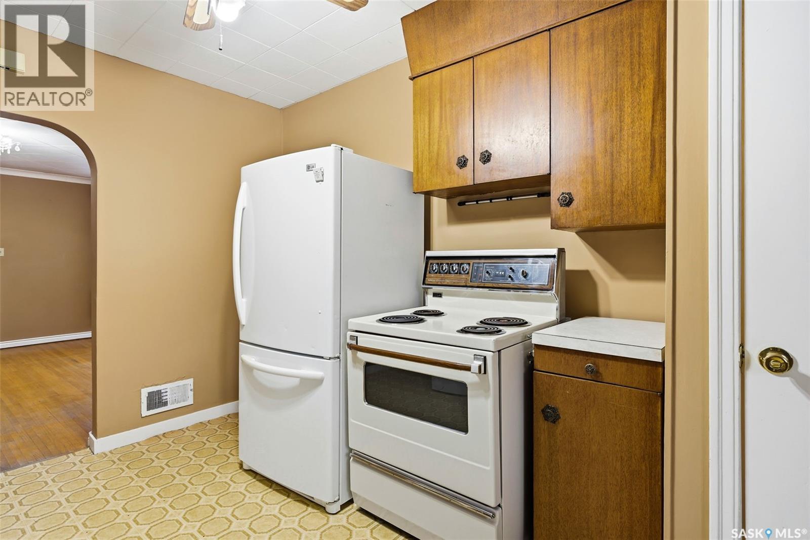 940 Elphinstone Street, Regina, Saskatchewan  S4T 3L6 - Photo 7 - SK025597