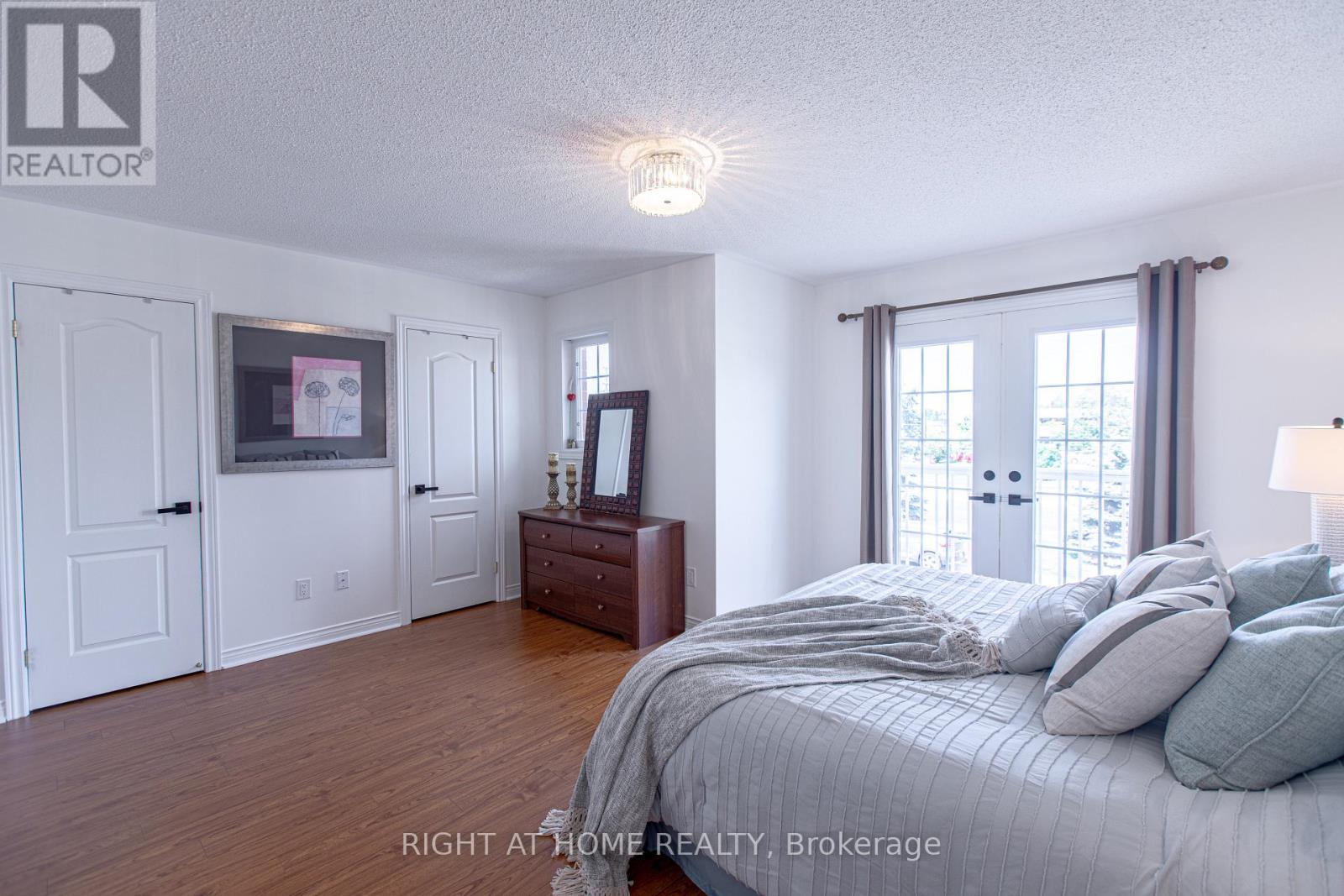 4 Old Orchard Crescent, Richmond Hill, Ontario  L4S 2X4 - Photo 9 - N12631200