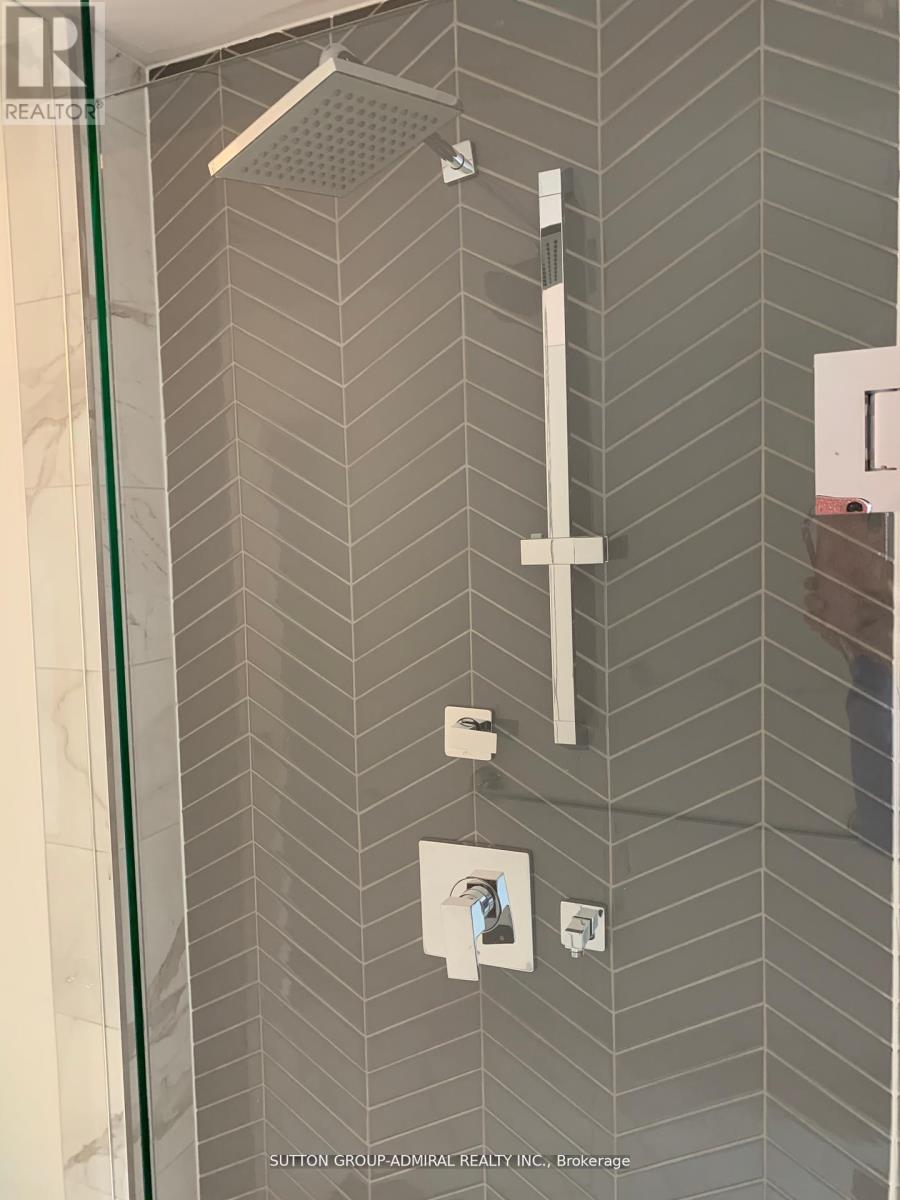 1103 - 2908 Highway 7, Vaughan, Ontario  L4K 0K5 - Photo 5 - N12631208