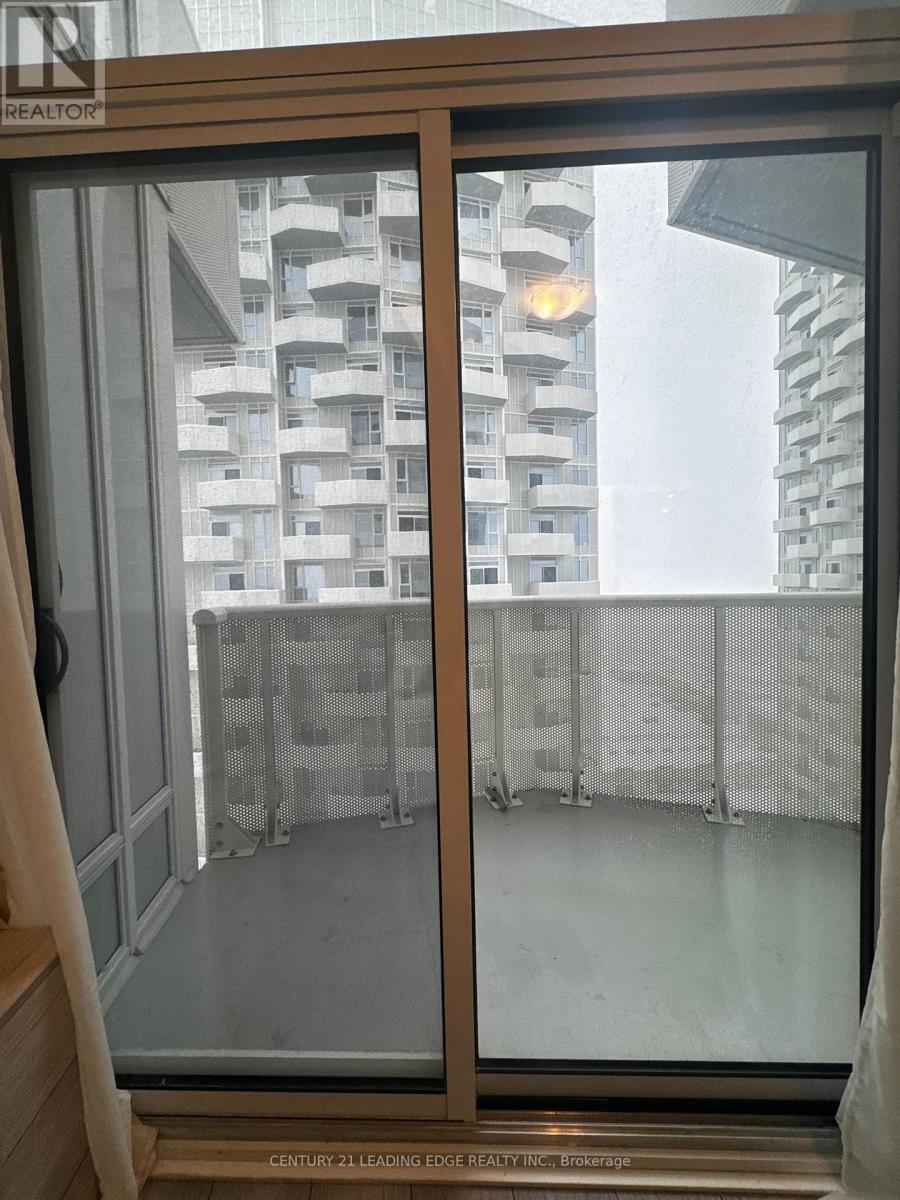 1801 - 494 Caldari Road, Vaughan, Ontario  L4K 0R5 - Photo 15 - N12631218