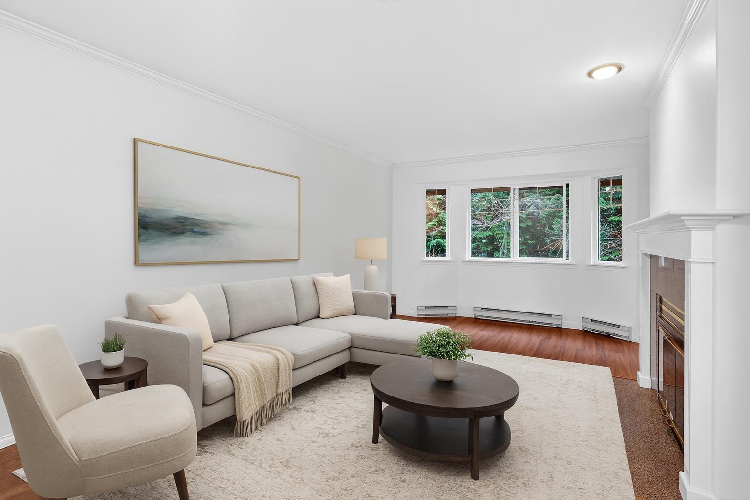 303 9865 140 Street, Surrey, British Columbia  V3T 4M4 - Photo 2 - R3073366