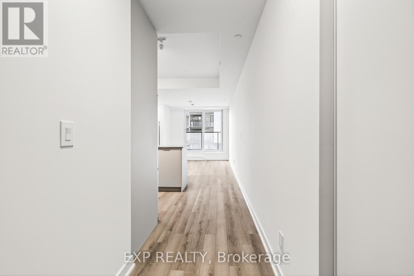 411 - 3071 Trafalgar Road, Oakville, Ontario  L6H 8C6 - Photo 11 - W12631244