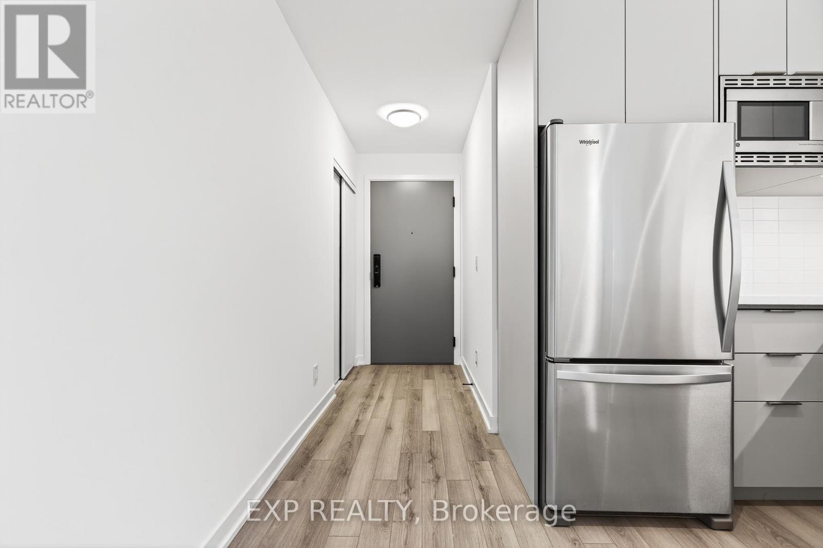 411 - 3071 Trafalgar Road, Oakville, Ontario  L6H 8C6 - Photo 12 - W12631244