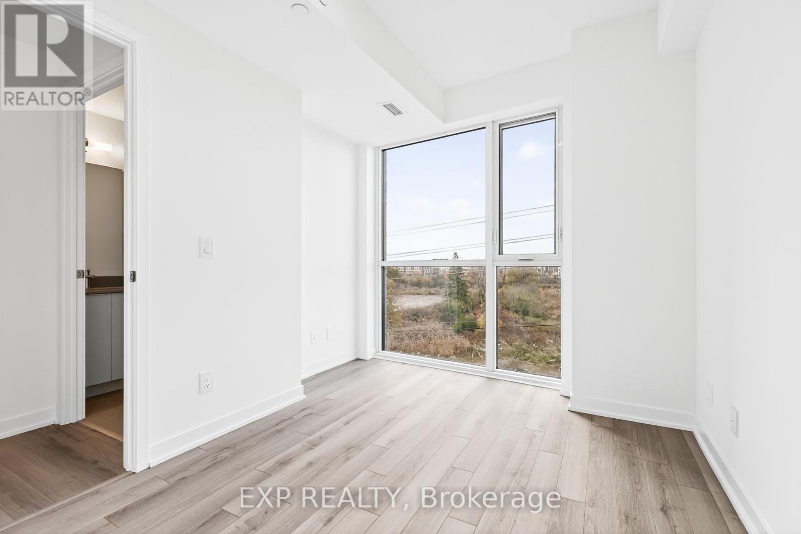 411 - 3071 Trafalgar Road, Oakville, Ontario  L6H 8C6 - Photo 33 - W12631244