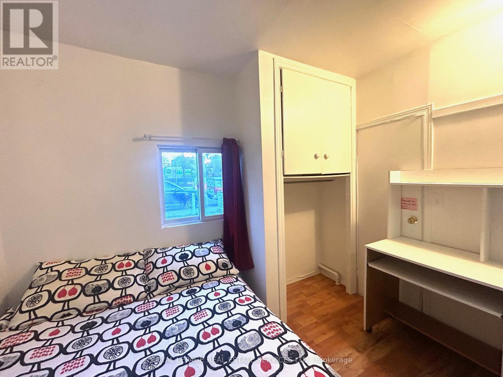 Lovely - 50 Bellevue Avenue, Toronto, Ontario  M5T 2N4 - Photo 8 - C12568228