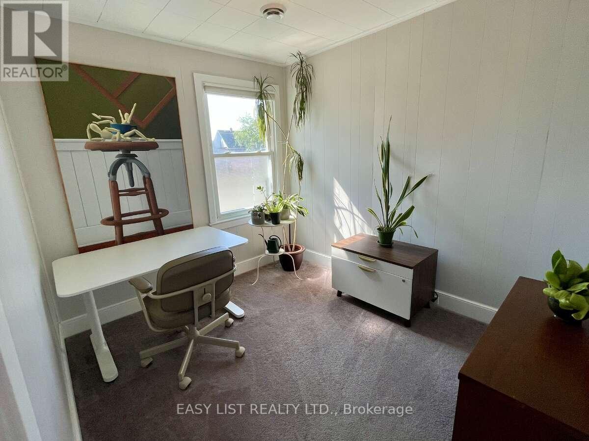 35 Mary Street, Fort Erie, Ontario  L2A 4A4 - Photo 26 - X12322238