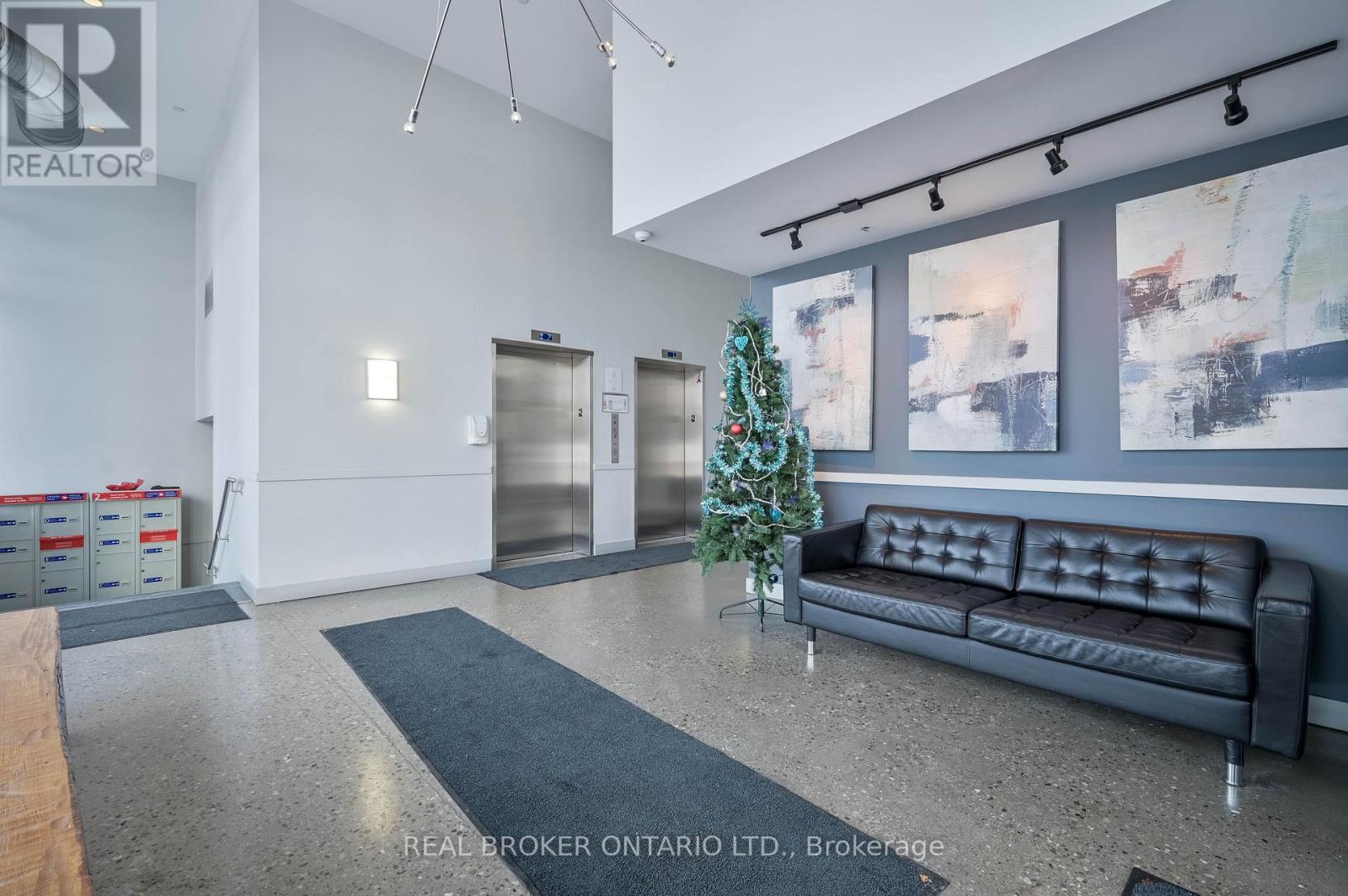 203 - 1 Victoria Street S, Kitchener, Ontario N2G 0B5 - Photo 4 - X12630696