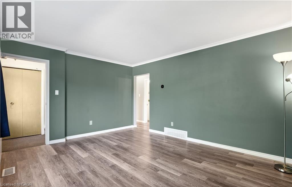 154 Montgomery Road Unit# Unit B, Kitchener, Ontario  N2H 3P6 - Photo 3 - 40793803