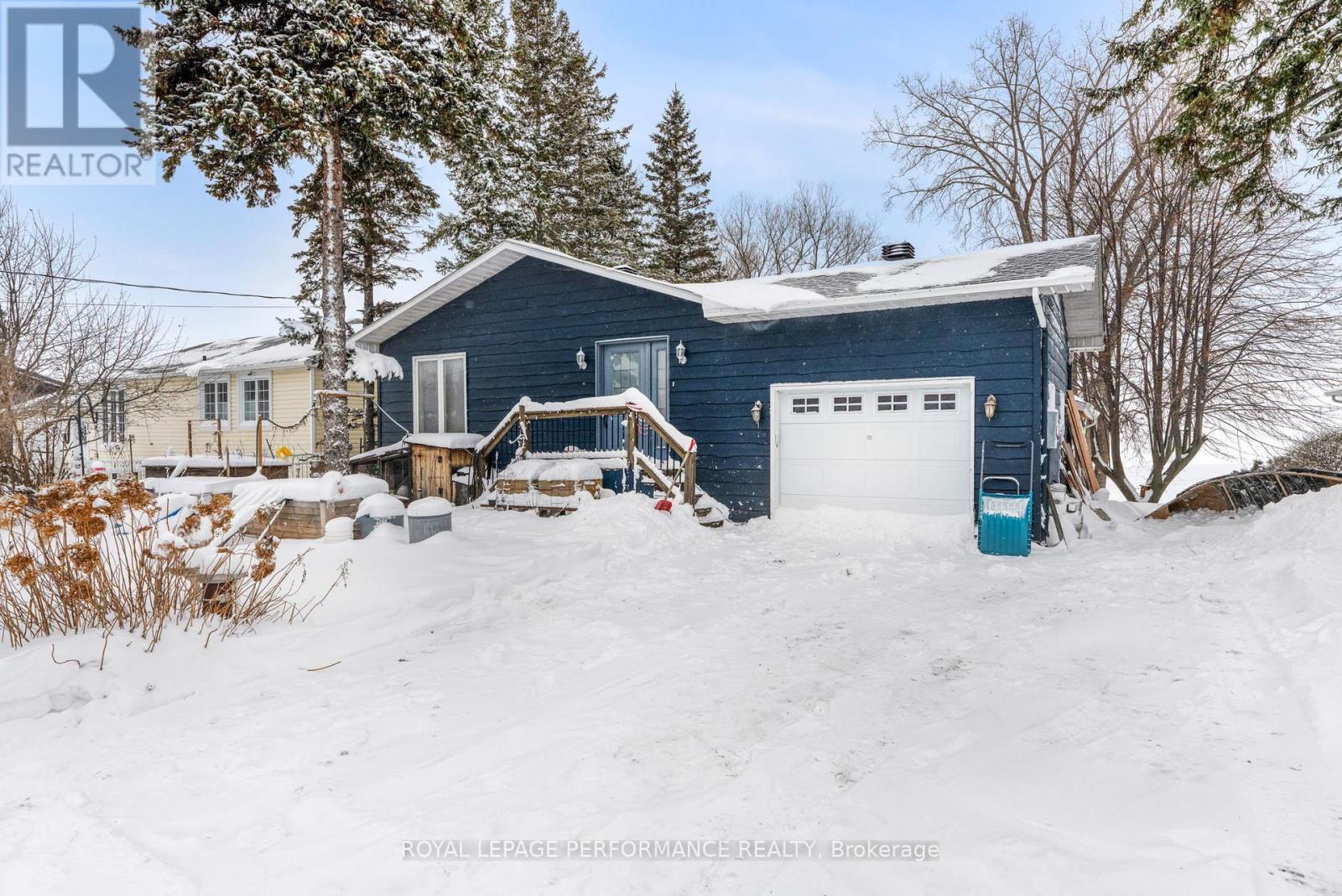 922 Lalonde Road, Champlain, Ontario  K0B 1K0 - Photo 2 - X12631138